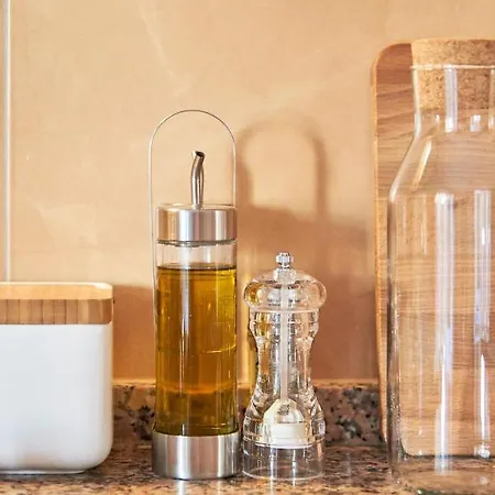 Renovated And Spacious Duplex With Patio, By Timecooler * Lissabon