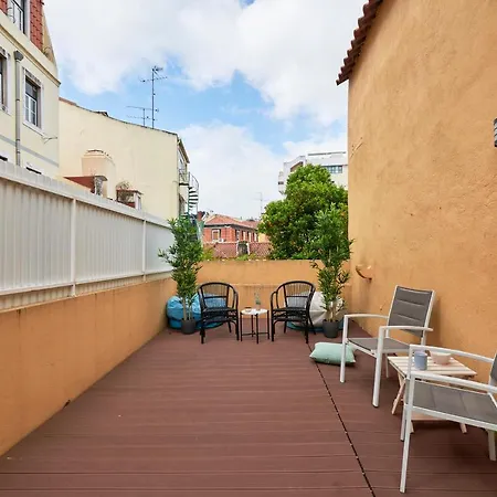Renovated And Spacious Duplex With Patio, By Timecooler Lägenhet Lisboa