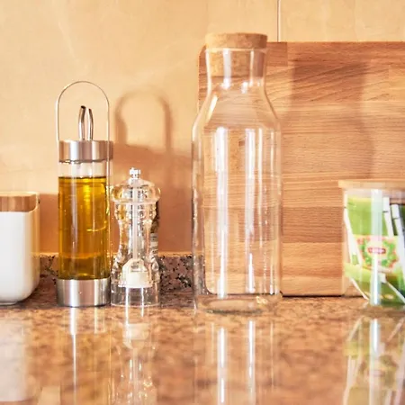 Διαμέρισμα Renovated And Spacious Duplex With Patio, By Timecooler